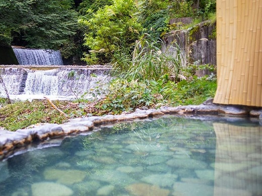 公共溫泉（例子）